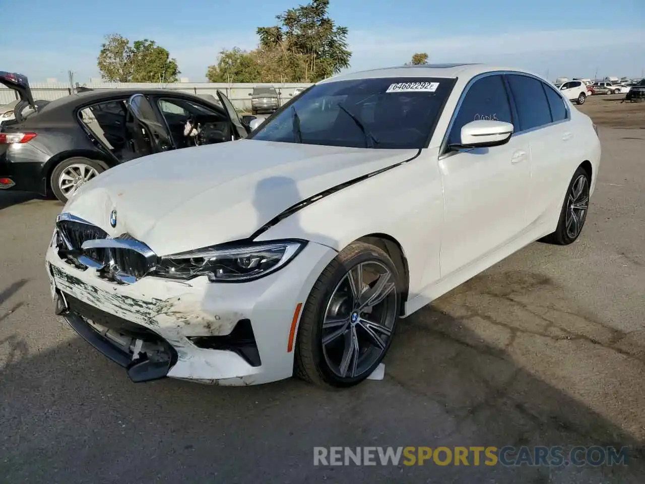 2 Photograph of a damaged car 3MW5R1J02M8B71020 BMW 3 SERIES 2021