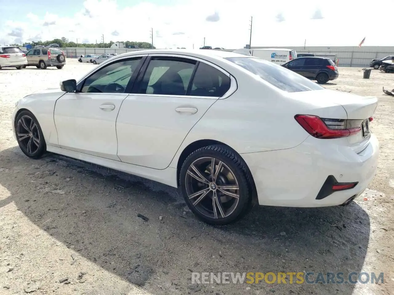 2 Photograph of a damaged car 3MW5R1J02M8C12620 BMW 3 SERIES 2021