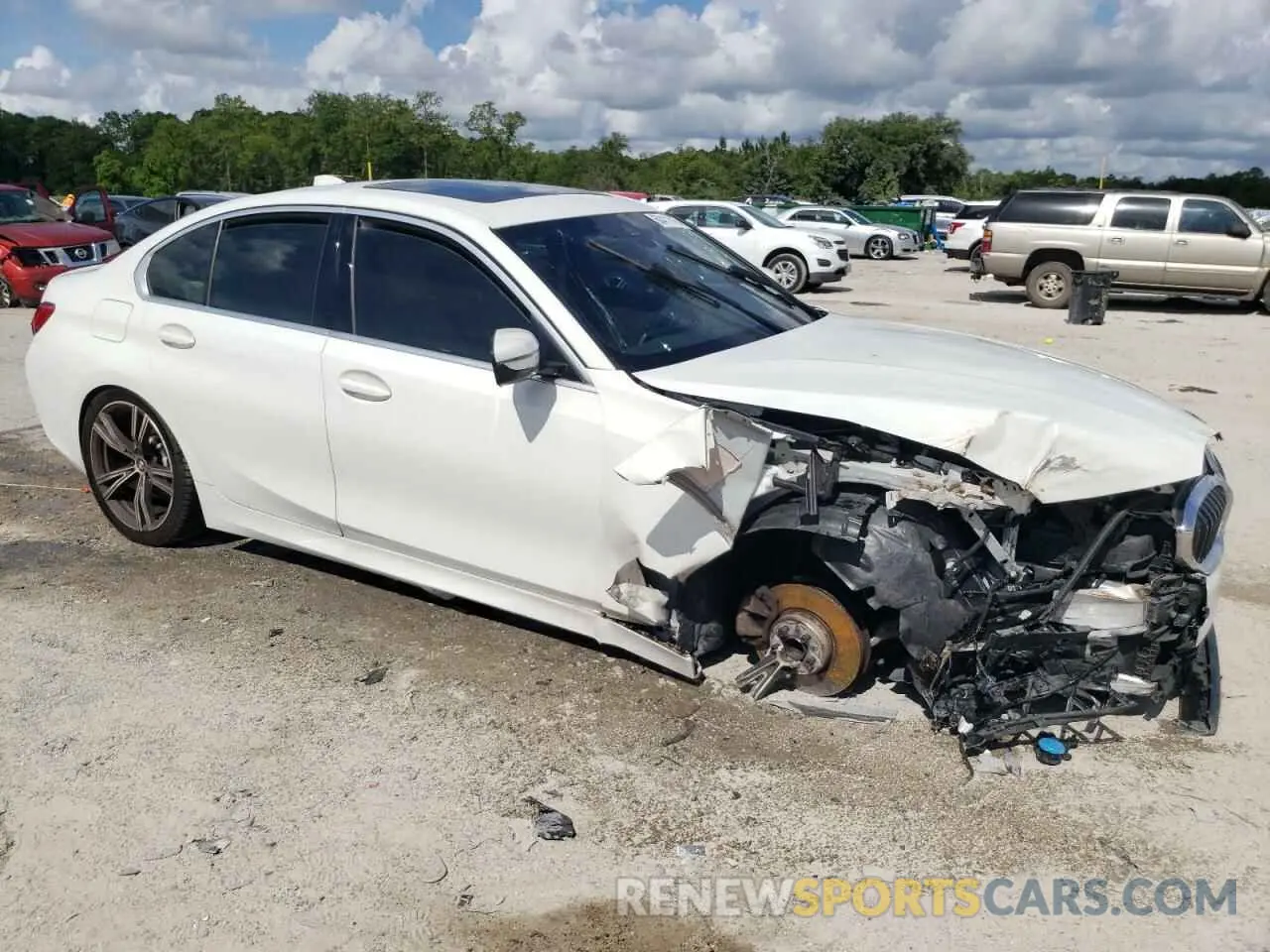 4 Photograph of a damaged car 3MW5R1J02M8C12620 BMW 3 SERIES 2021