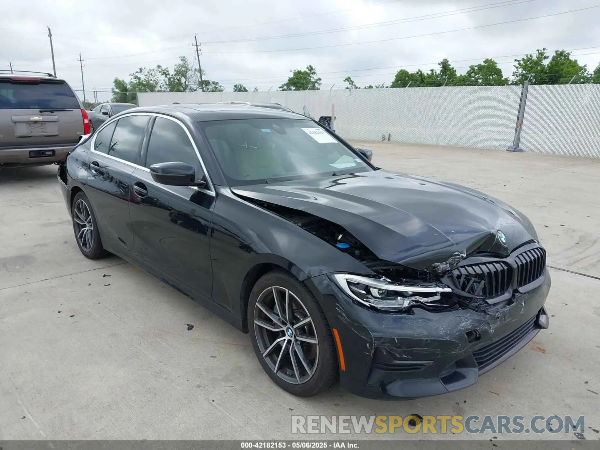 1 Photograph of a damaged car 3MW5R1J03M8B50533 BMW 3 SERIES 2021