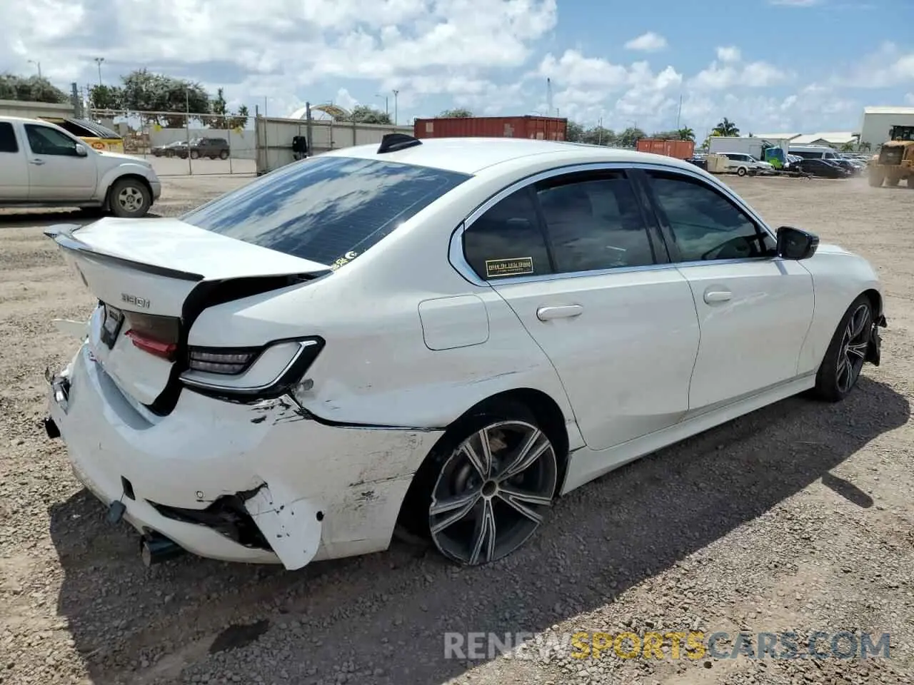 3 Photograph of a damaged car 3MW5R1J03M8B77683 BMW 3 SERIES 2021