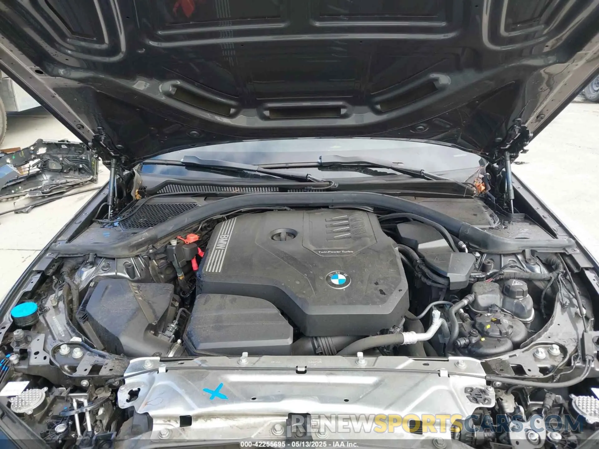 10 Photograph of a damaged car 3MW5R1J03M8B78350 BMW 3 SERIES 2021