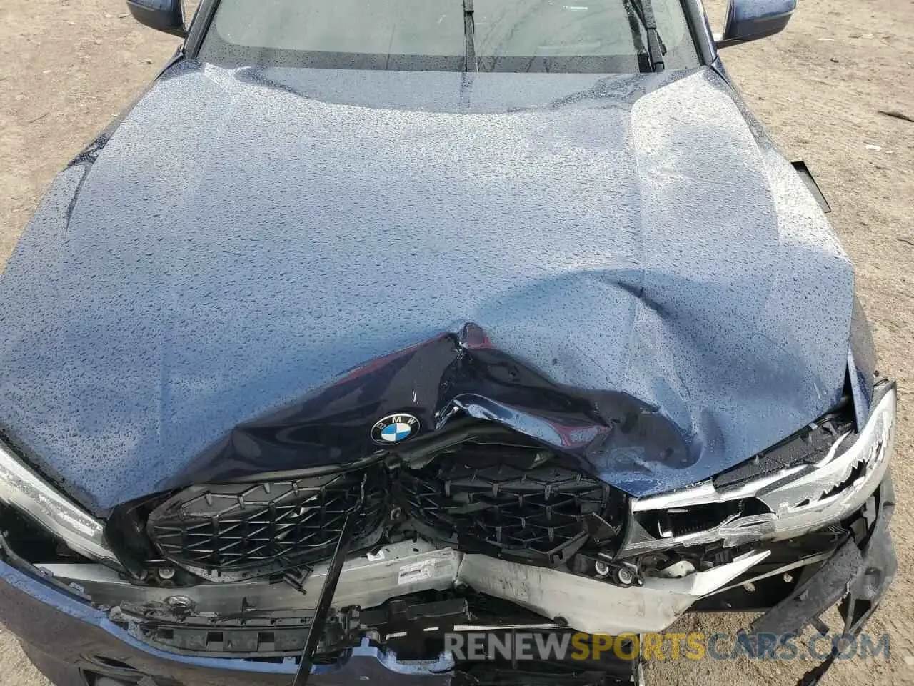 11 Photograph of a damaged car 3MW5R1J03M8C02713 BMW 3 SERIES 2021