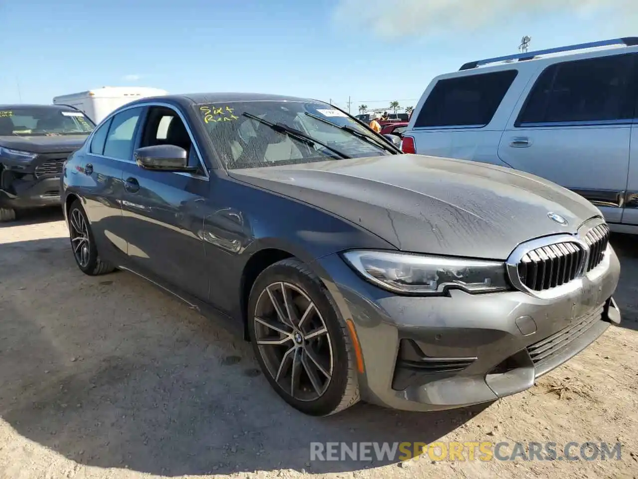 4 Photograph of a damaged car 3MW5R1J03M8C07345 BMW 3 SERIES 2021