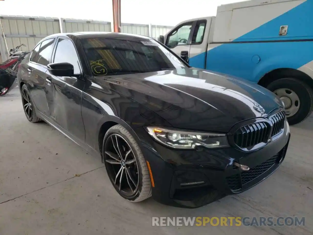 1 Photograph of a damaged car 3MW5R1J03M8C21360 BMW 3 SERIES 2021