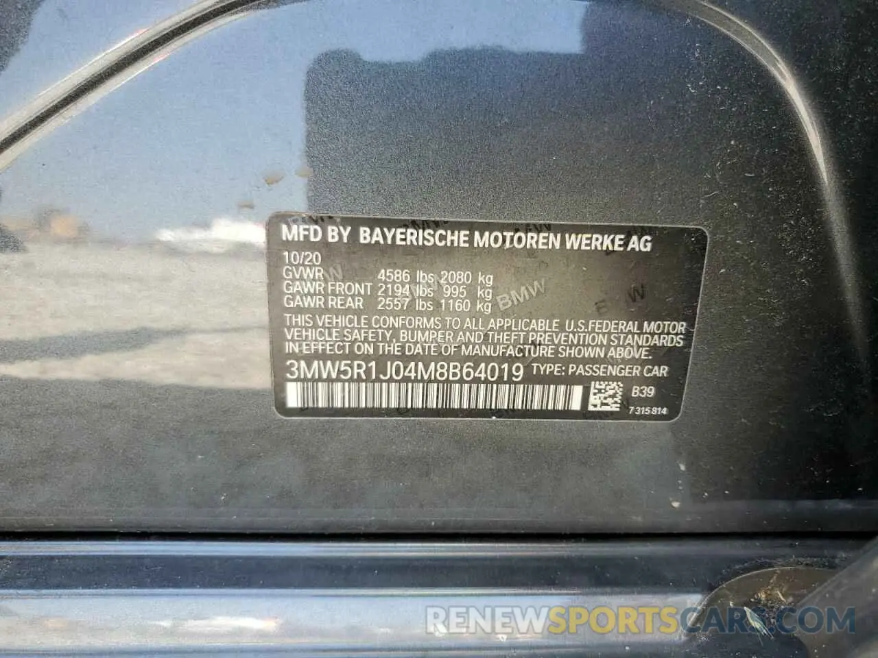 12 Photograph of a damaged car 3MW5R1J04M8B64019 BMW 3 SERIES 2021