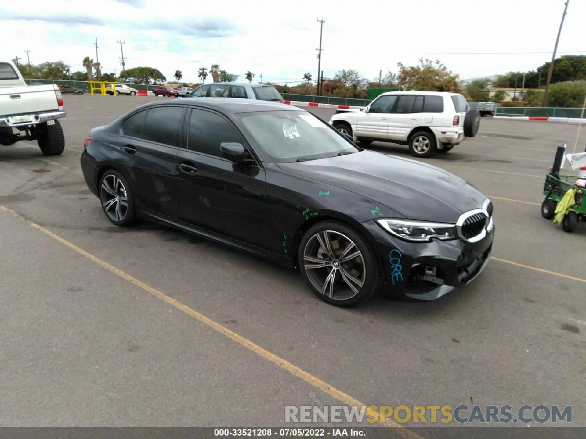 1 Photograph of a damaged car 3MW5R1J04M8B68488 BMW 3 SERIES 2021