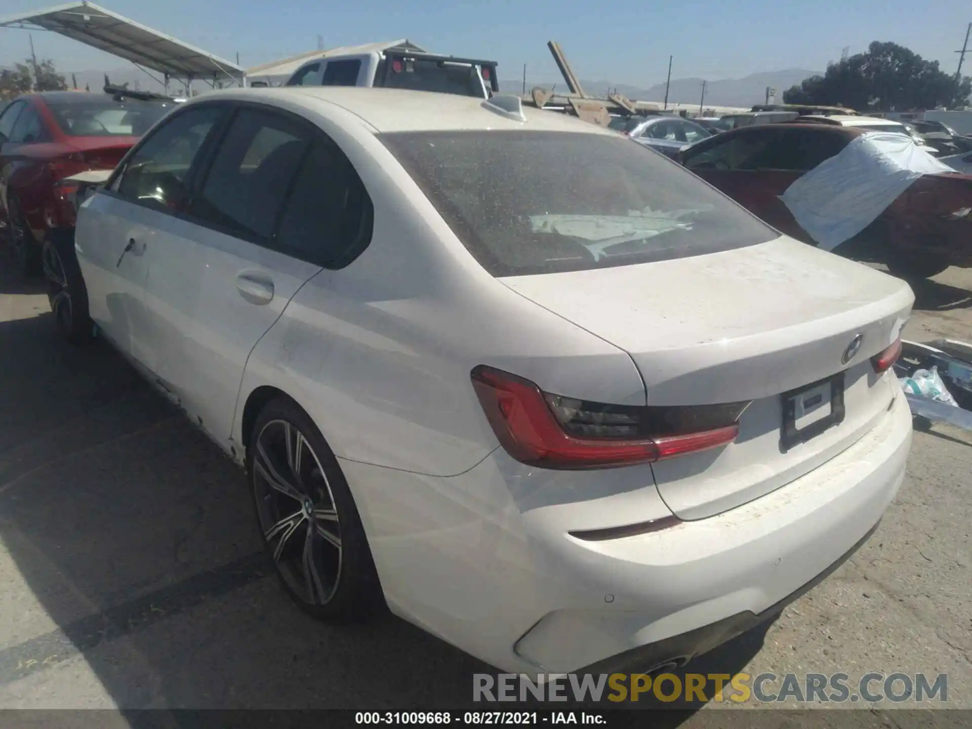 3 Photograph of a damaged car 3MW5R1J04M8B70760 BMW 3 SERIES 2021