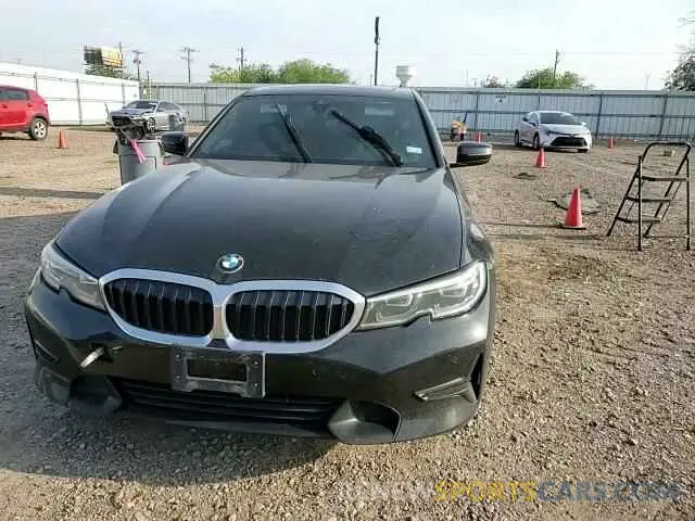 10 Photograph of a damaged car 3MW5R1J04M8B87672 BMW 3 SERIES 2021