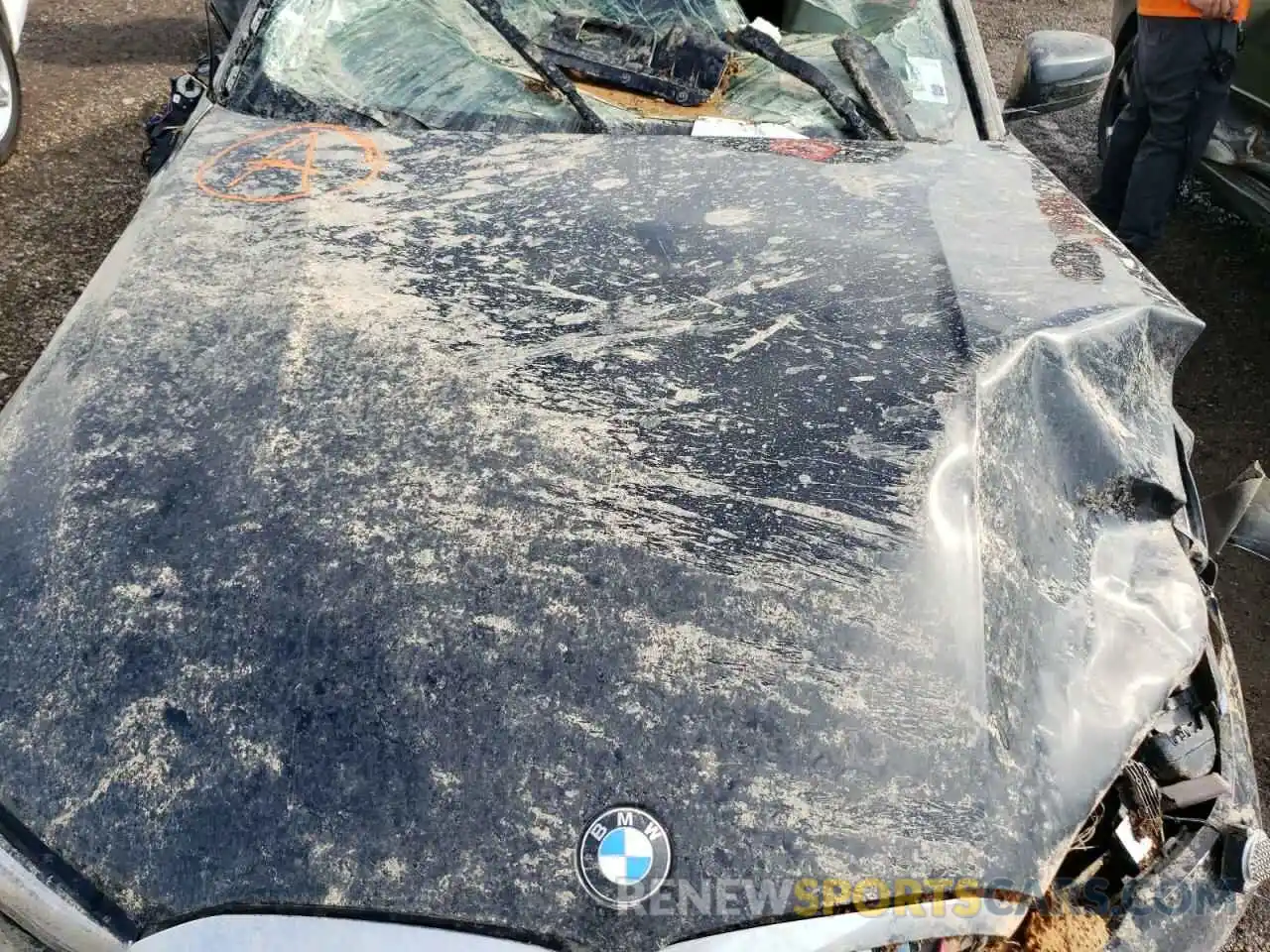 7 Photograph of a damaged car 3MW5R1J04M8B98882 BMW 3 SERIES 2021