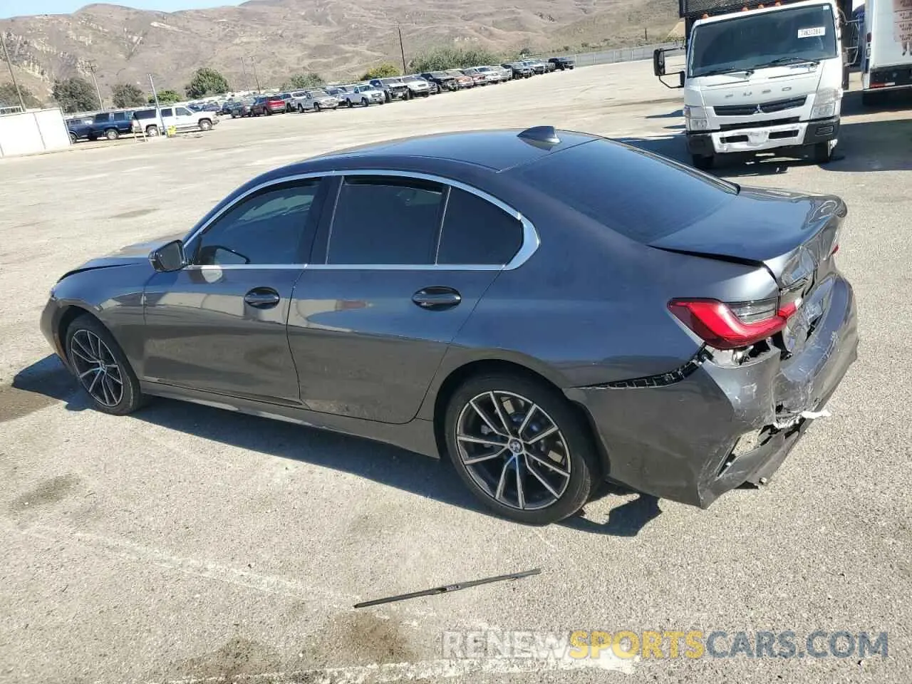 2 Photograph of a damaged car 3MW5R1J05M8B70640 BMW 3 SERIES 2021