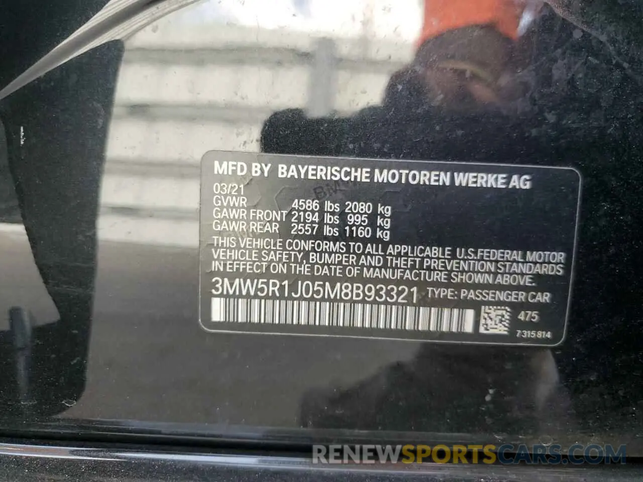 12 Photograph of a damaged car 3MW5R1J05M8B93321 BMW 3 SERIES 2021