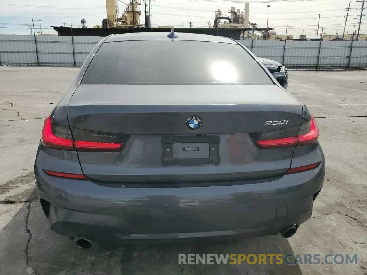 6 Photograph of a damaged car 3MW5R1J05M8B97045 BMW 3 SERIES 2021