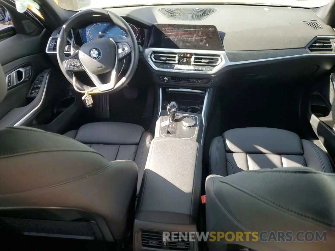 8 Photograph of a damaged car 3MW5R1J05M8C01837 BMW 3 SERIES 2021