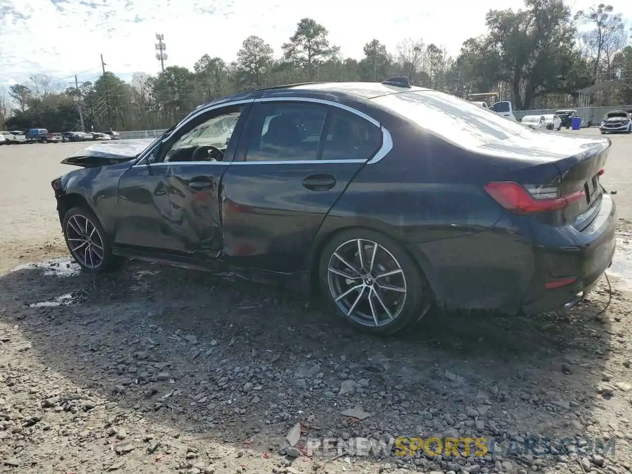 2 Photograph of a damaged car 3MW5R1J06M8B62630 BMW 3 SERIES 2021