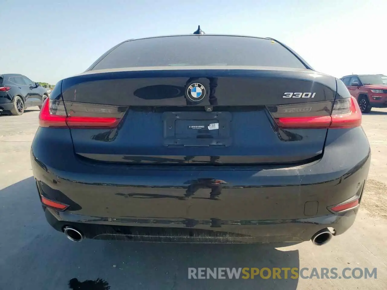 6 Photograph of a damaged car 3MW5R1J06M8B64622 BMW 3 SERIES 2021