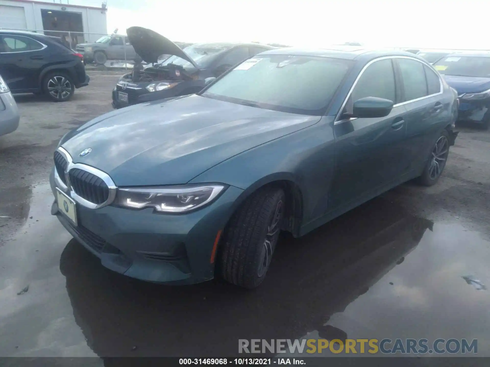 2 Photograph of a damaged car 3MW5R1J06M8B68458 BMW 3 SERIES 2021