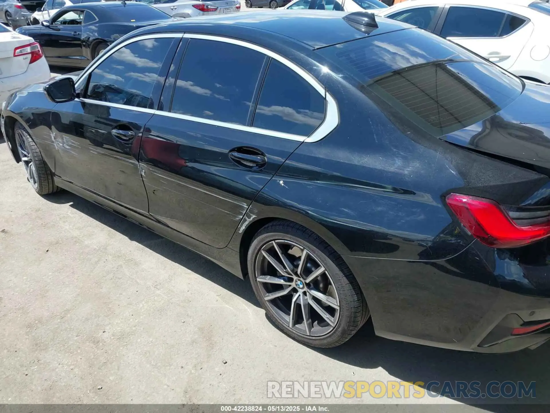 20 Photograph of a damaged car 3MW5R1J07M8B83681 BMW 3 SERIES 2021