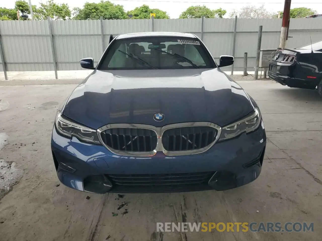 5 Photograph of a damaged car 3MW5R1J07M8B86693 BMW 3 SERIES 2021