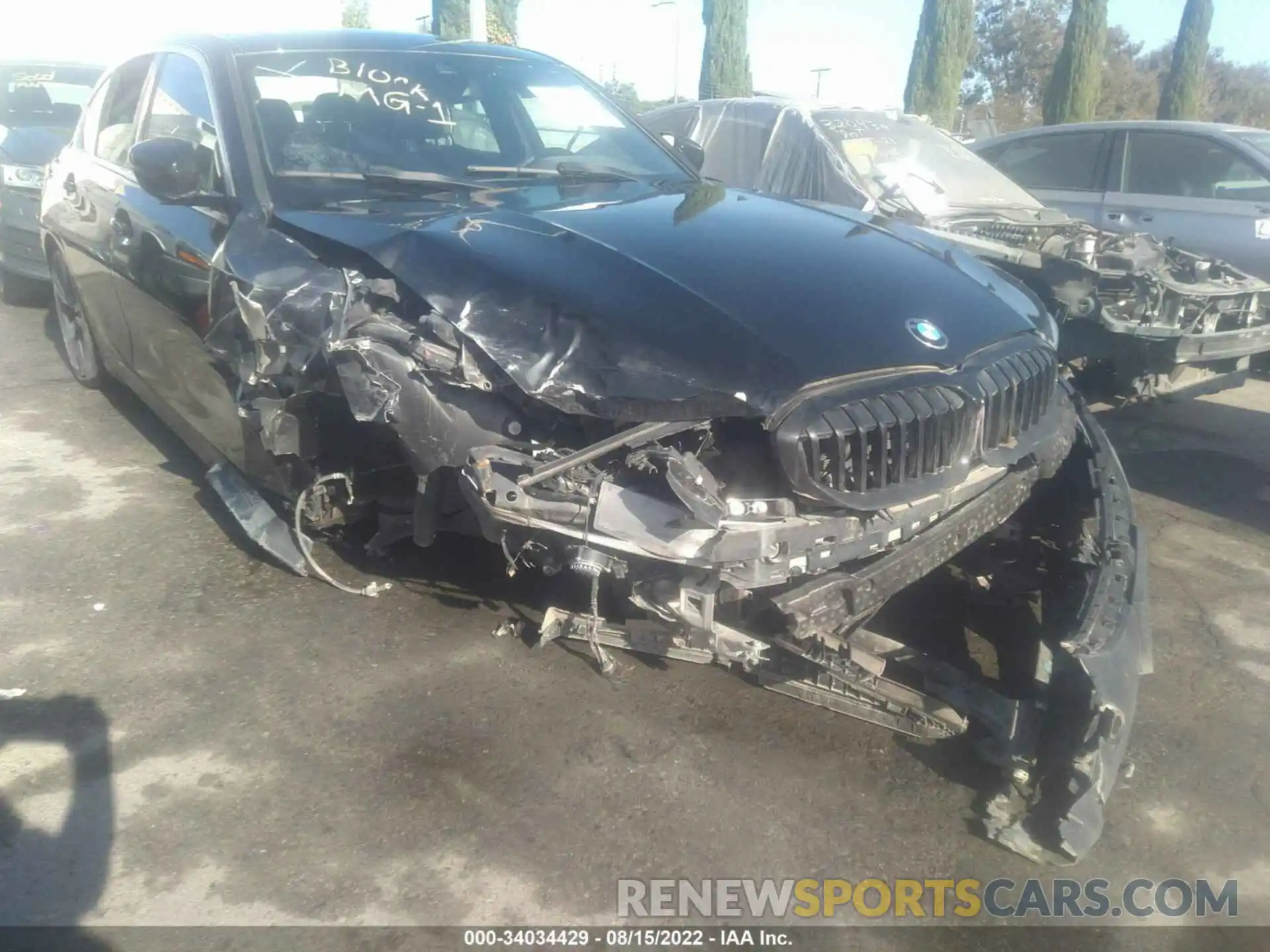 6 Photograph of a damaged car 3MW5R1J07M8B93711 BMW 3 SERIES 2021