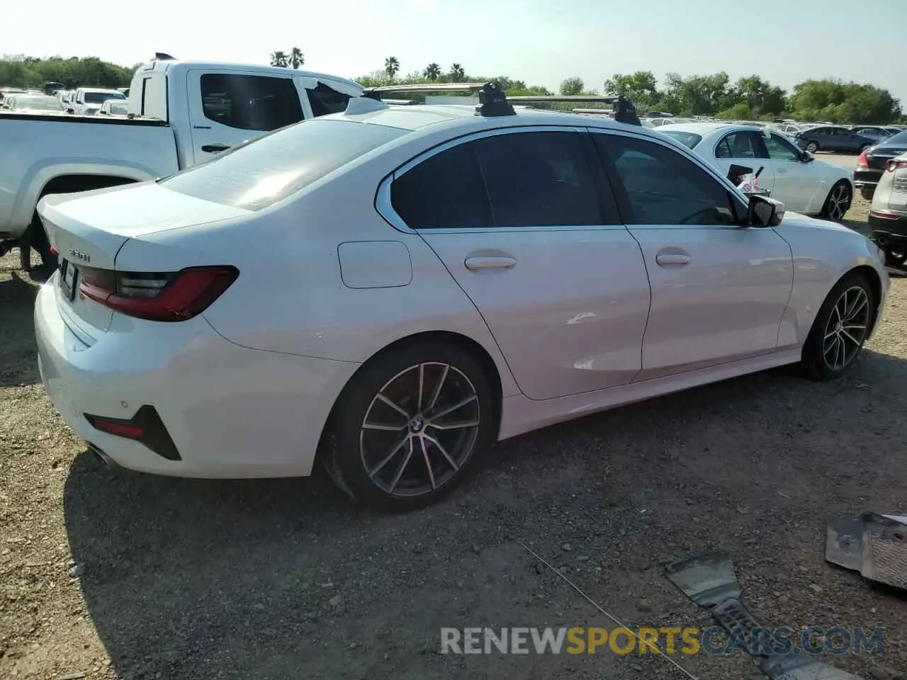 3 Photograph of a damaged car 3MW5R1J07M8C10698 BMW 3 SERIES 2021