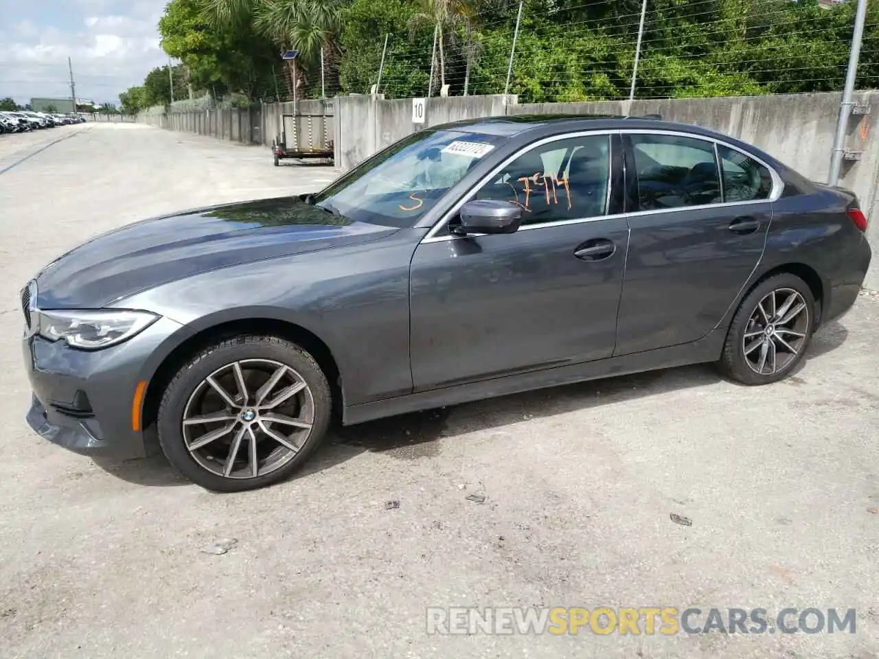 1 Photograph of a damaged car 3MW5R1J07M8C17411 BMW 3 SERIES 2021