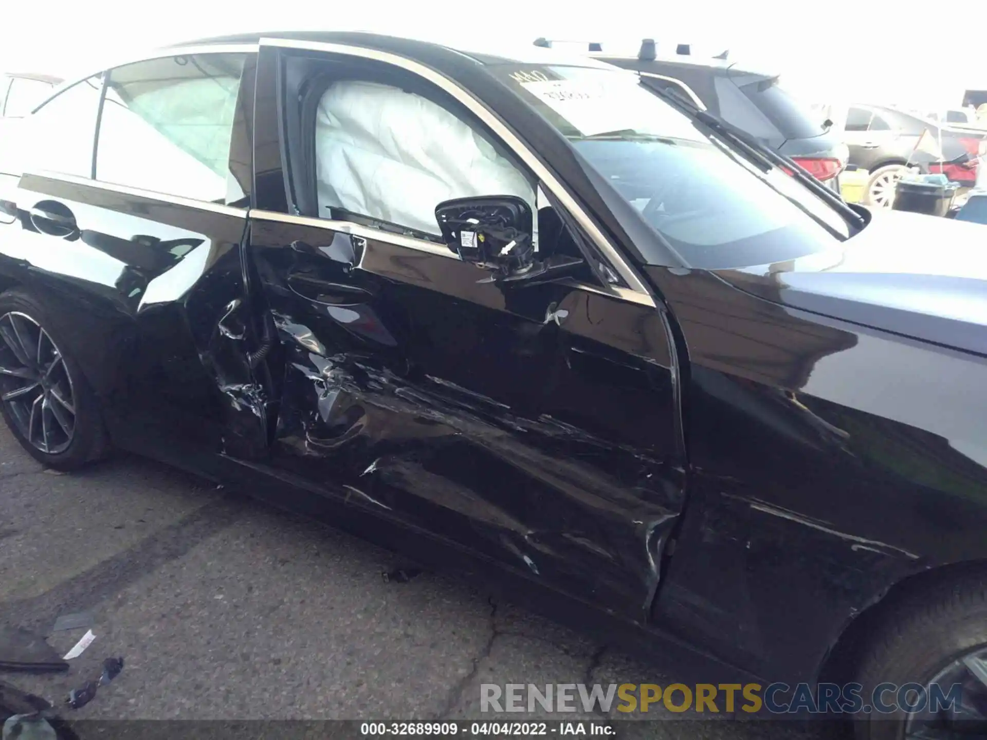 6 Photograph of a damaged car 3MW5R1J07M8C18719 BMW 3 SERIES 2021