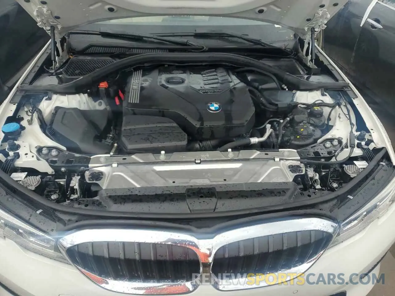 11 Photograph of a damaged car 3MW5R1J08M8B89991 BMW 3 SERIES 2021
