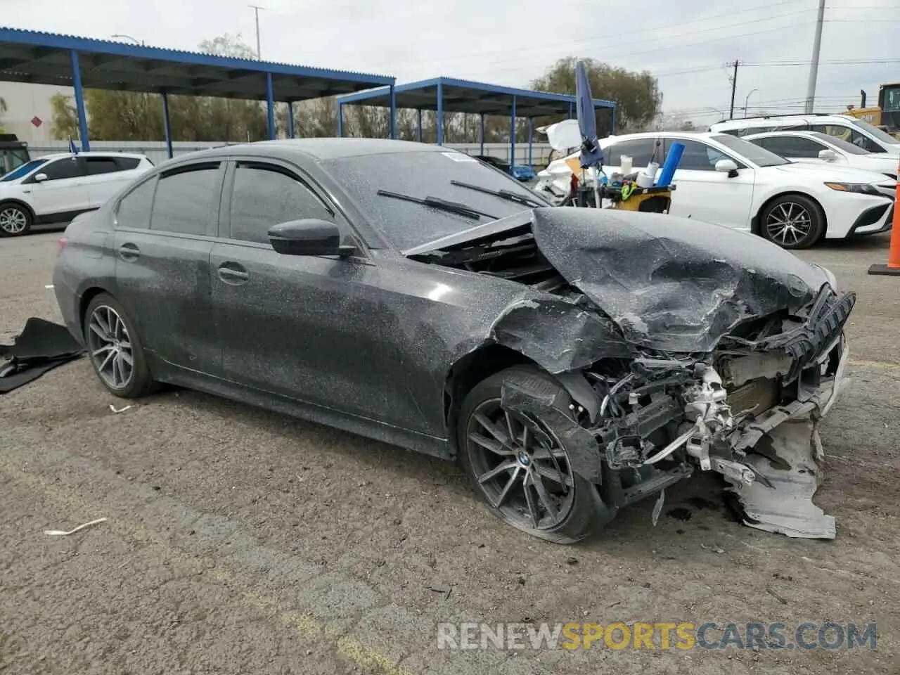 4 Photograph of a damaged car 3MW5R1J08M8B91871 BMW 3 SERIES 2021