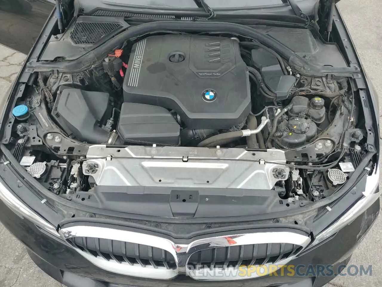 12 Photograph of a damaged car 3MW5R1J08M8C13299 BMW 3 SERIES 2021