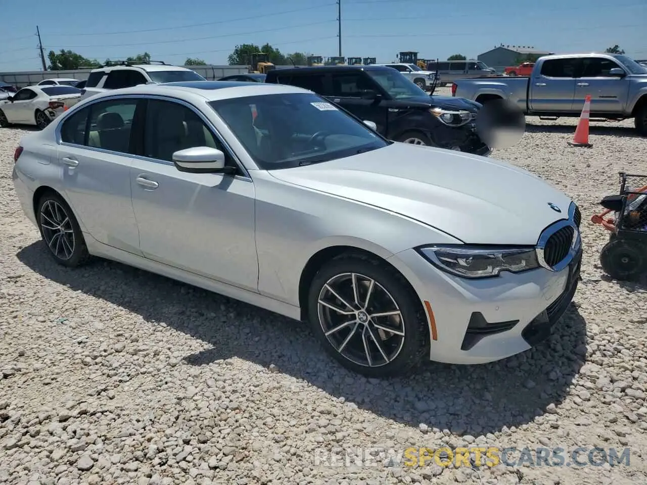 4 Photograph of a damaged car 3MW5R1J09M8B68020 BMW 3 SERIES 2021