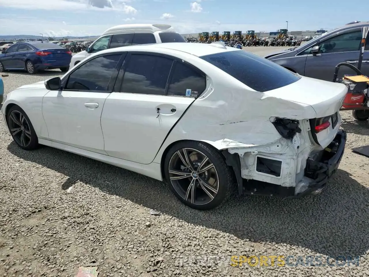 2 Photograph of a damaged car 3MW5R1J09M8B77123 BMW 3 SERIES 2021