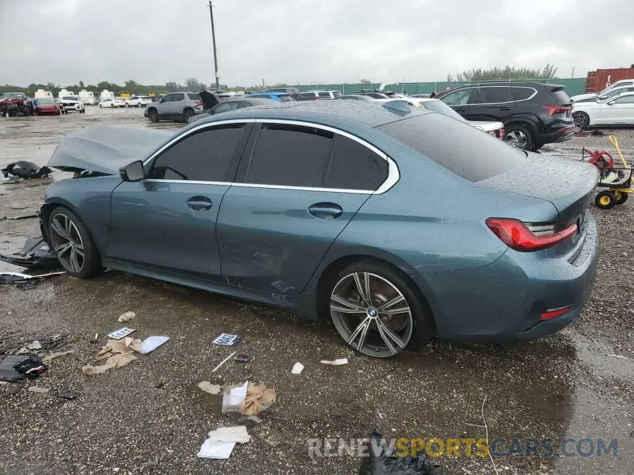 2 Photograph of a damaged car 3MW5R1J0XM8B70715 BMW 3 SERIES 2021