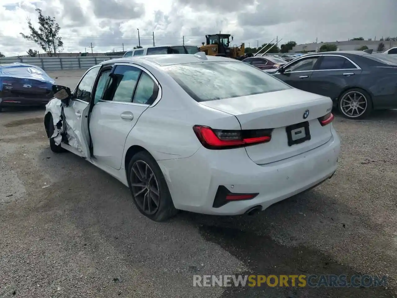 2 Photograph of a damaged car 3MW5R1J0XM8B81567 BMW 3 SERIES 2021