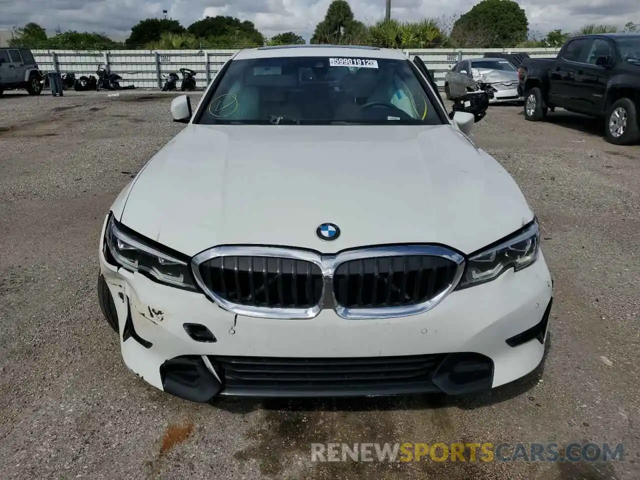 5 Photograph of a damaged car 3MW5R1J0XM8B81567 BMW 3 SERIES 2021