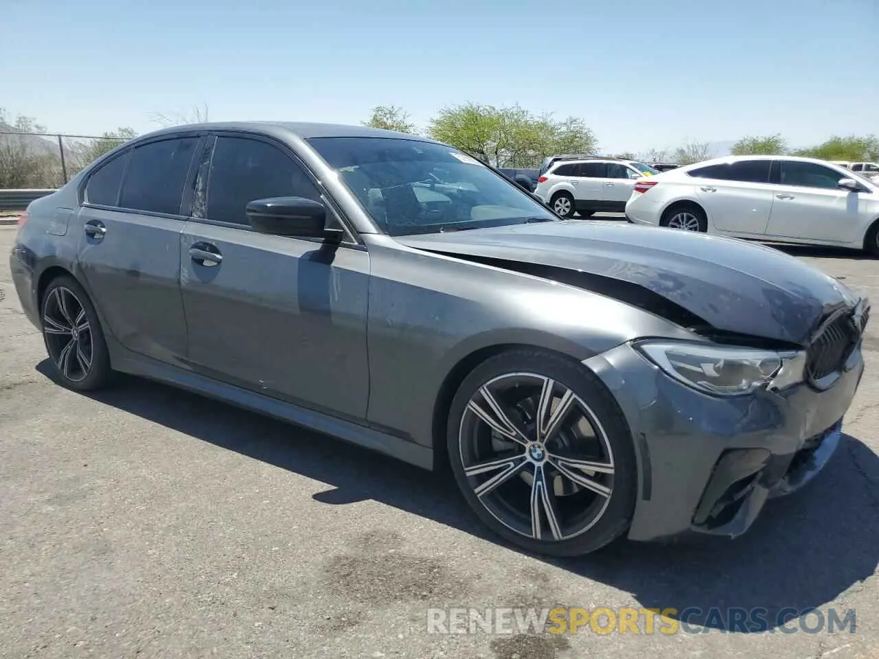 4 Photograph of a damaged car 3MW5R1J0XM8B95808 BMW 3 SERIES 2021