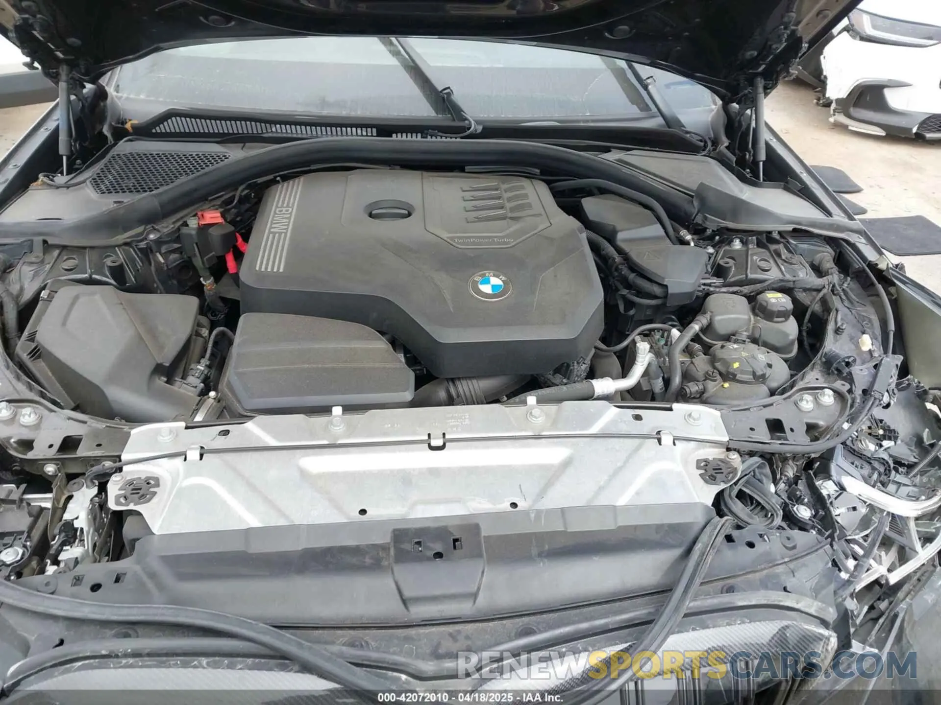 10 Photograph of a damaged car 3MW5R1J0XM8C03115 BMW 3 SERIES 2021