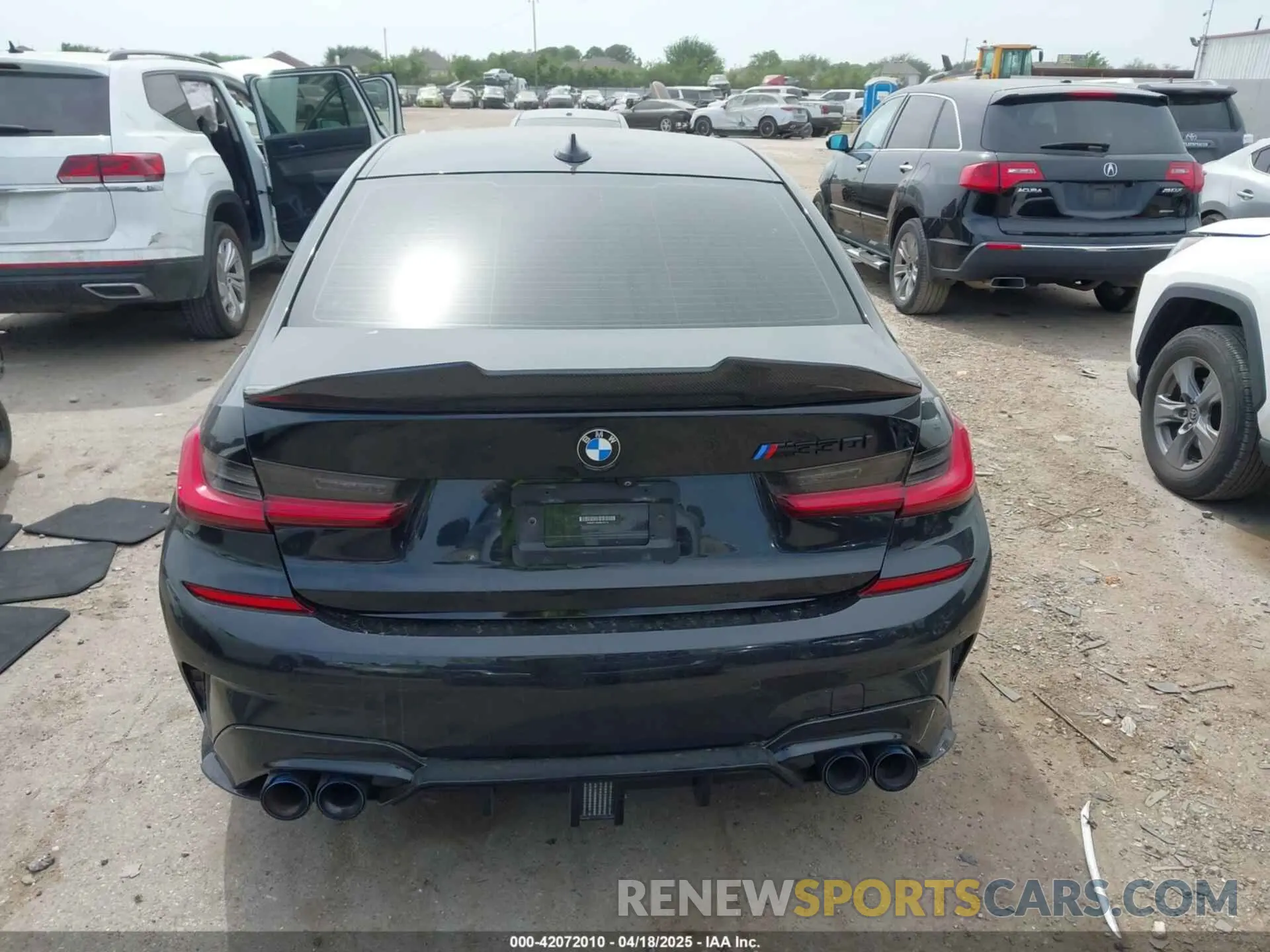 15 Photograph of a damaged car 3MW5R1J0XM8C03115 BMW 3 SERIES 2021