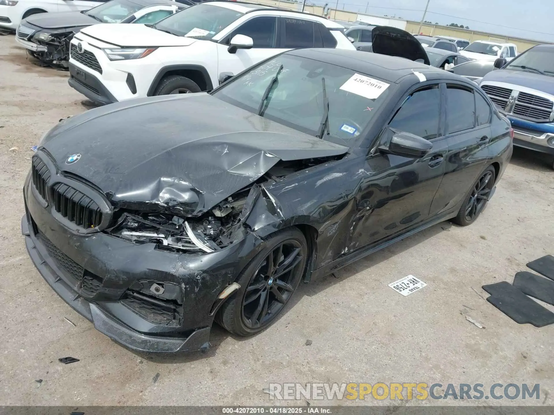 2 Photograph of a damaged car 3MW5R1J0XM8C03115 BMW 3 SERIES 2021