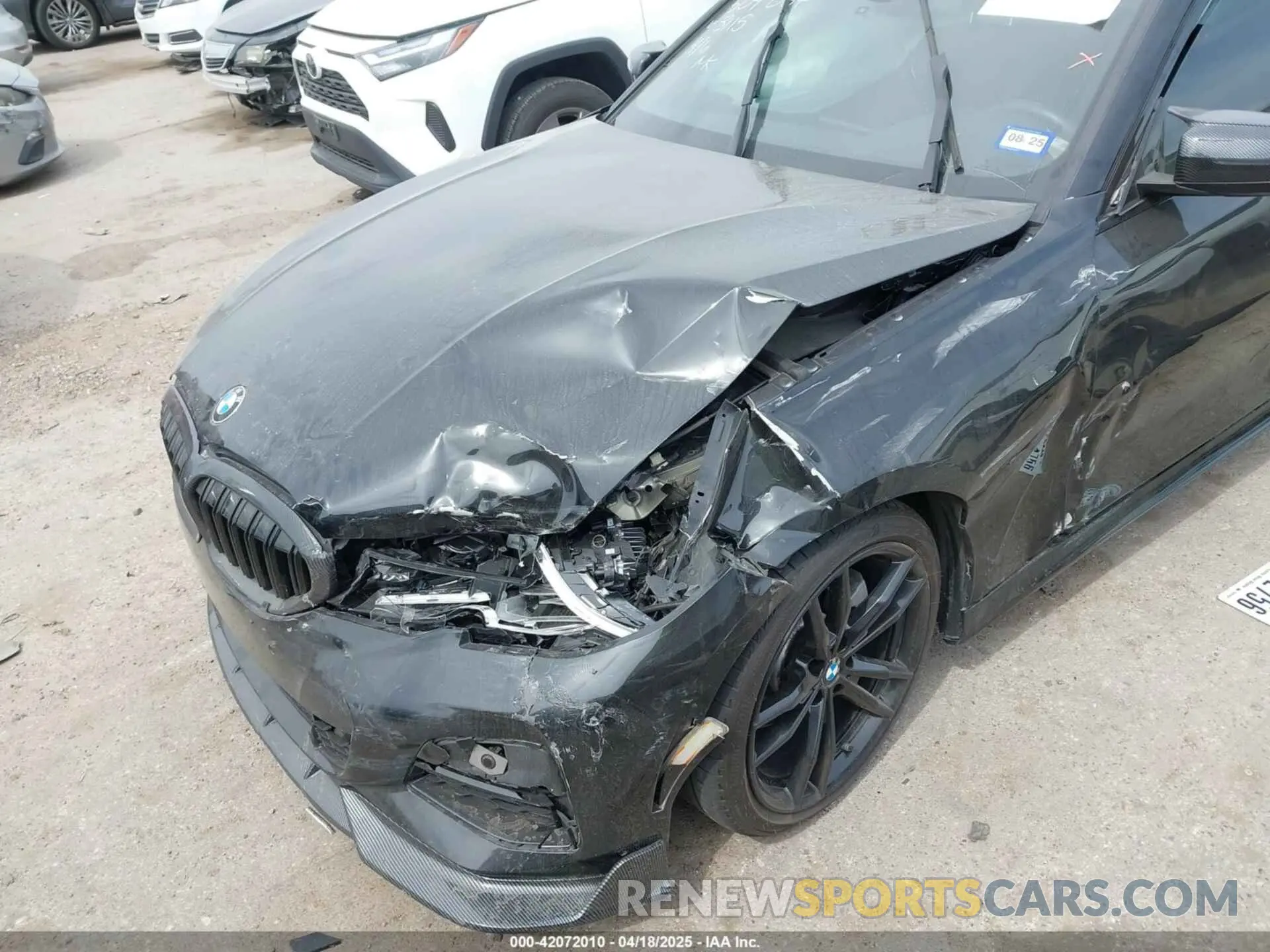6 Photograph of a damaged car 3MW5R1J0XM8C03115 BMW 3 SERIES 2021