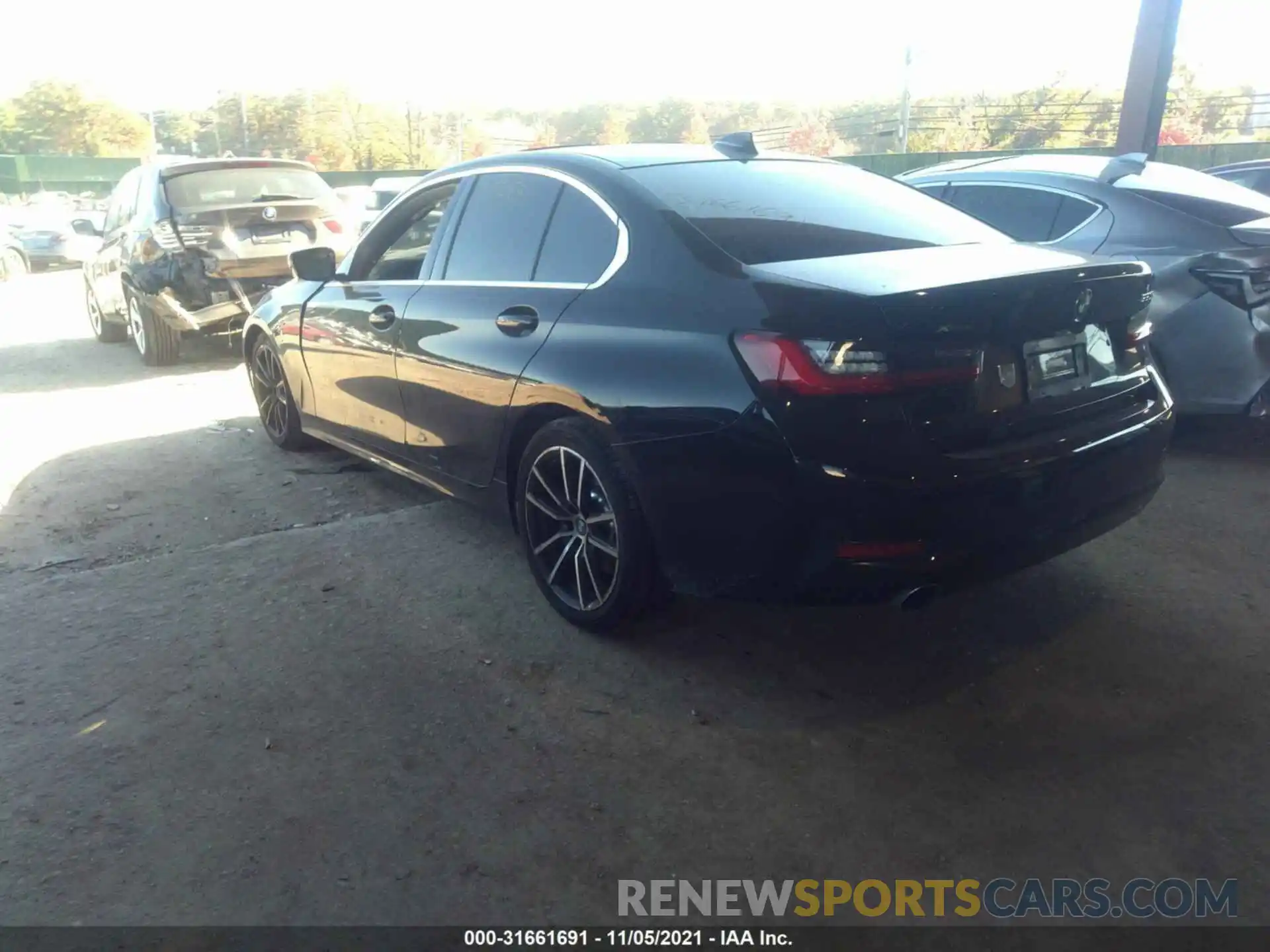 3 Photograph of a damaged car 3MW5R7J00M8B60472 BMW 3 SERIES 2021