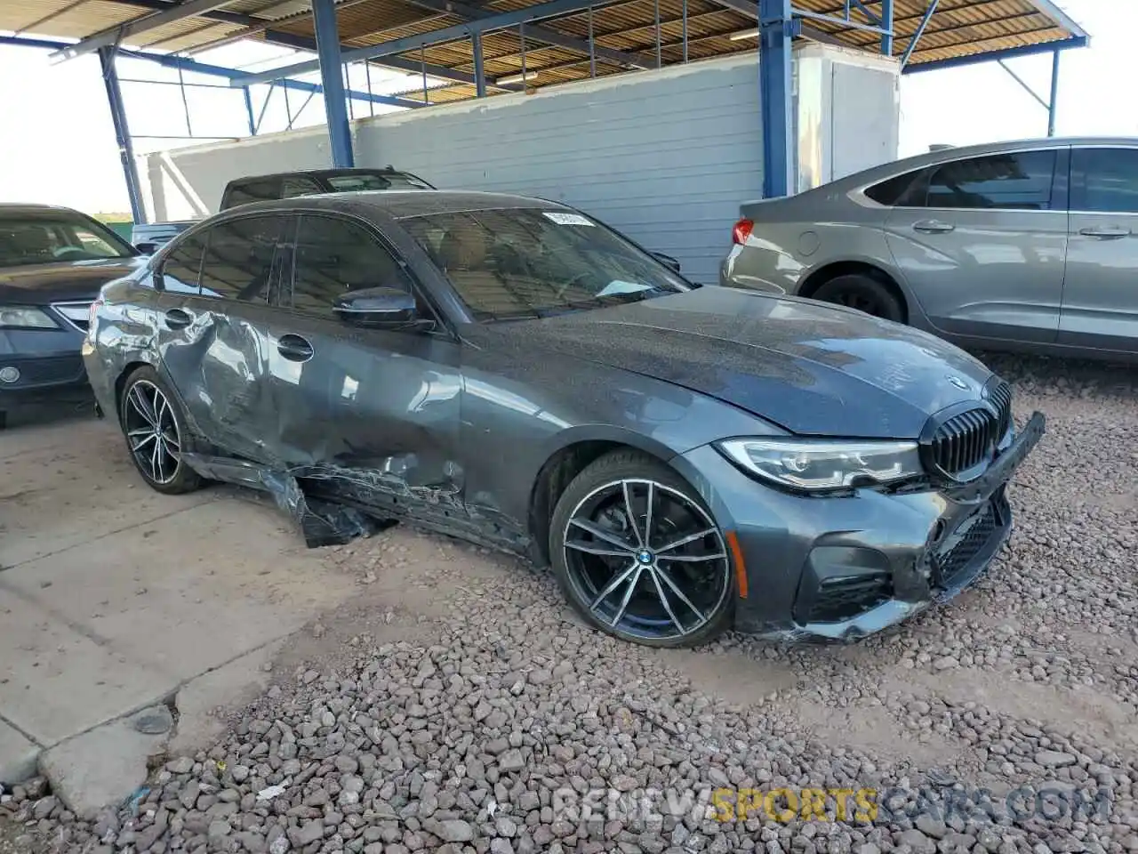 4 Photograph of a damaged car 3MW5R7J00M8B74839 BMW 3 SERIES 2021