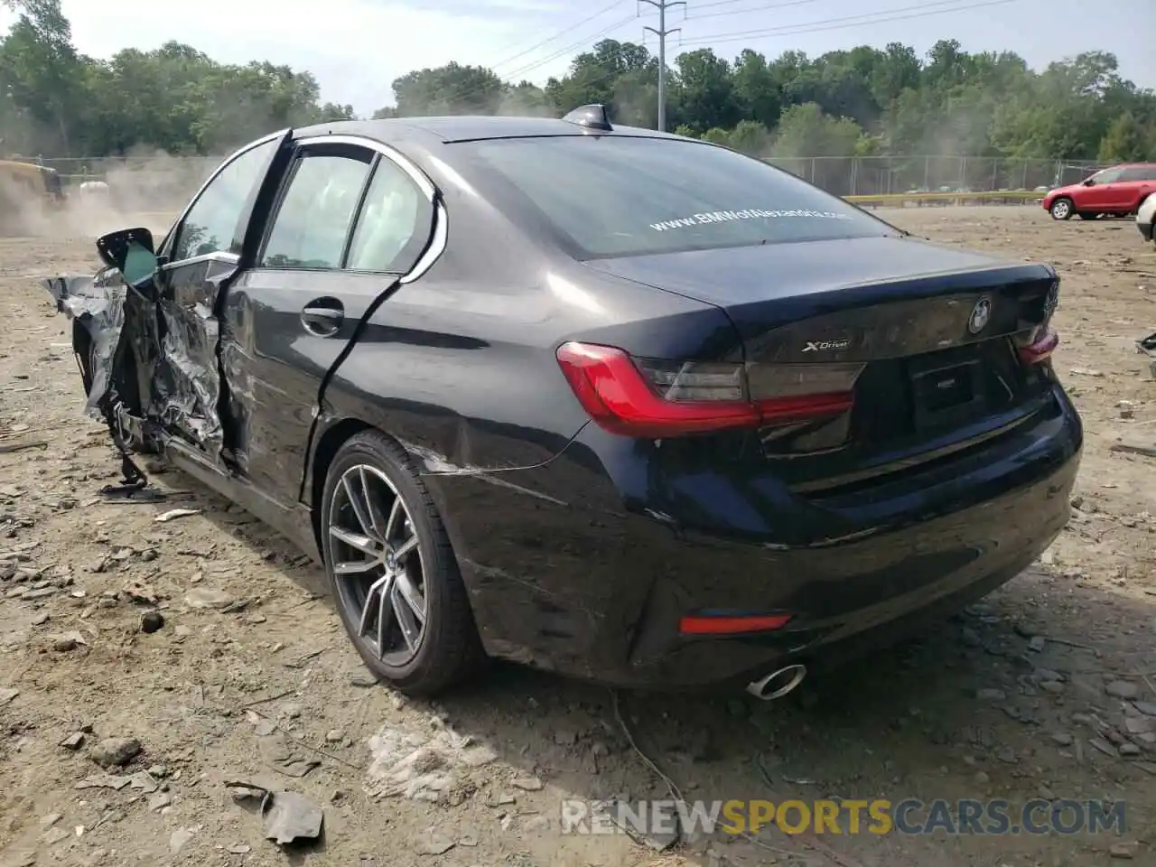 3 Photograph of a damaged car 3MW5R7J00M8B90362 BMW 3 SERIES 2021