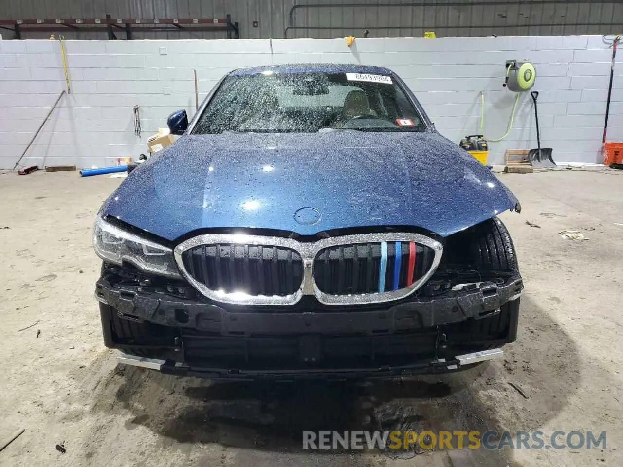 5 Photograph of a damaged car 3MW5R7J01M8B70475 BMW 3 SERIES 2021