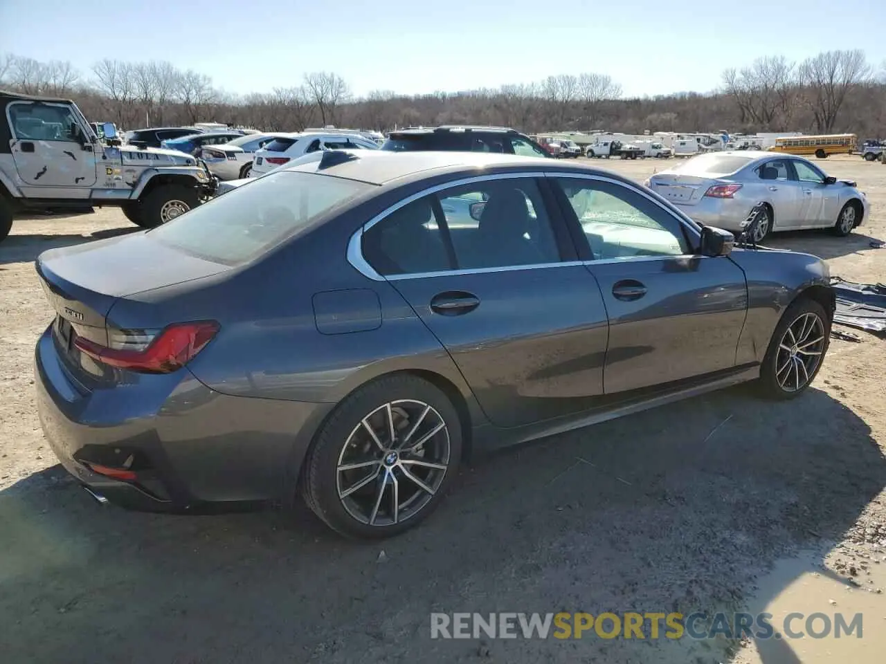 3 Photograph of a damaged car 3MW5R7J01M8C00445 BMW 3 SERIES 2021