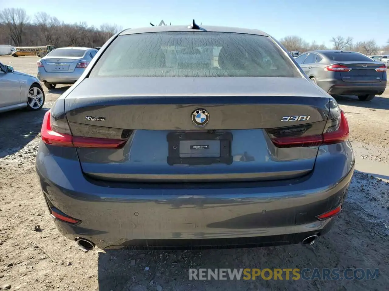 6 Photograph of a damaged car 3MW5R7J01M8C00445 BMW 3 SERIES 2021