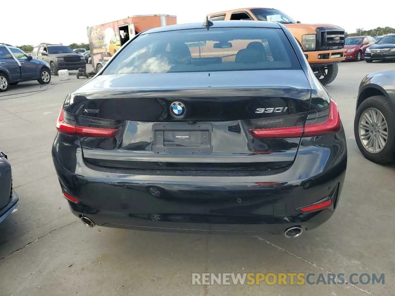 6 Photograph of a damaged car 3MW5R7J02M8B55113 BMW 3 SERIES 2021