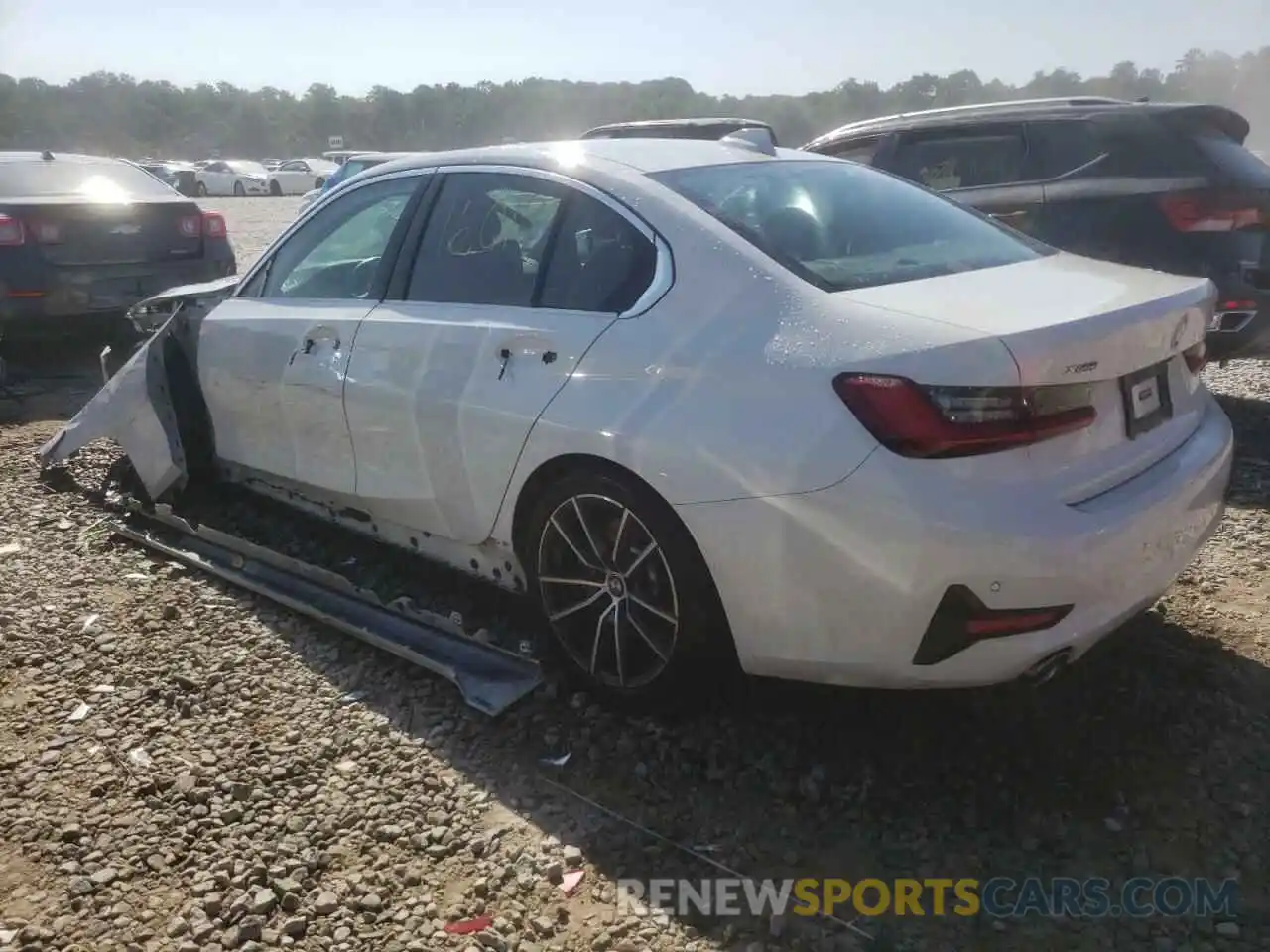 3 Photograph of a damaged car 3MW5R7J02M8B83672 BMW 3 SERIES 2021