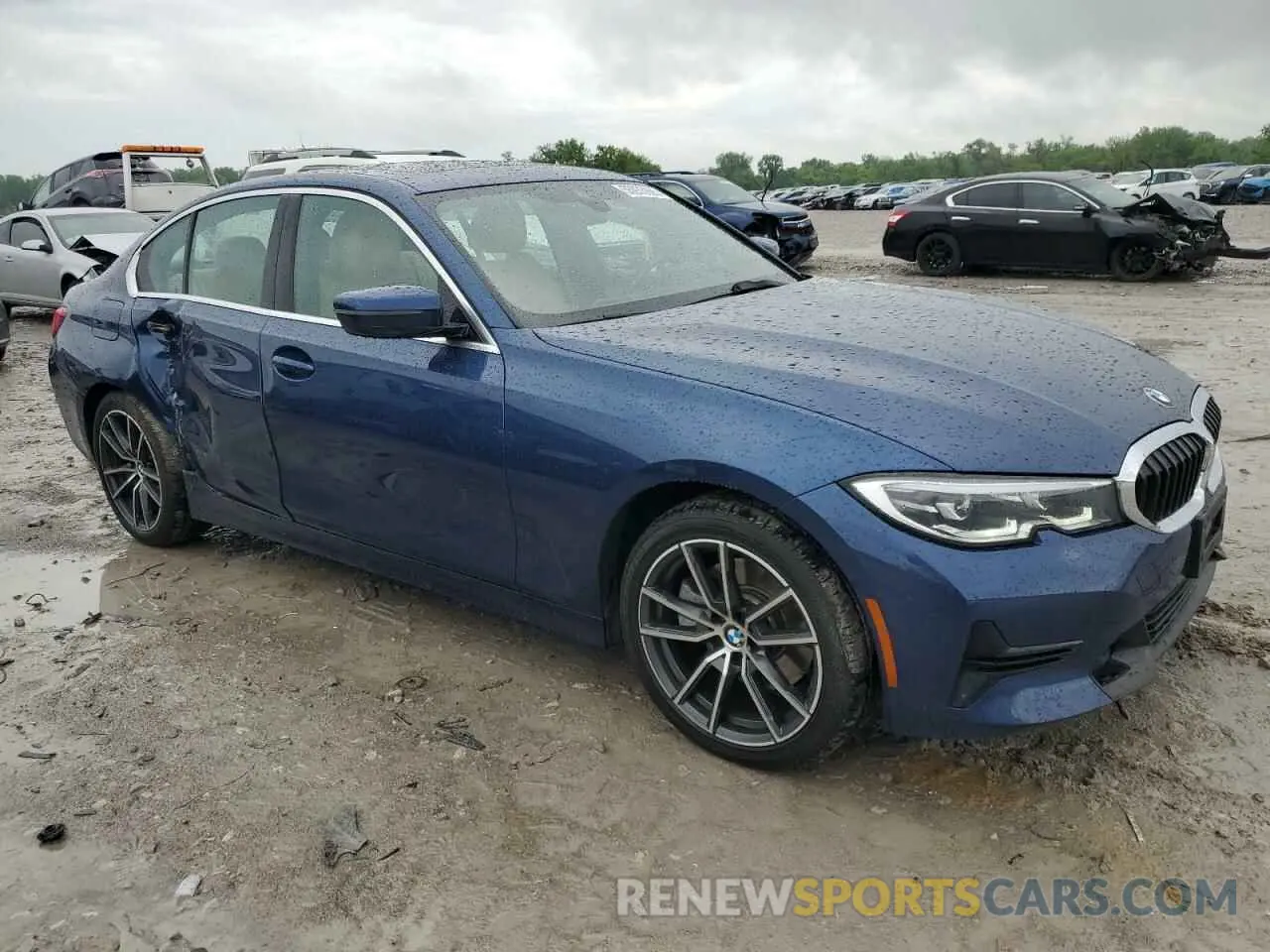 4 Photograph of a damaged car 3MW5R7J02M8B84689 BMW 3 SERIES 2021