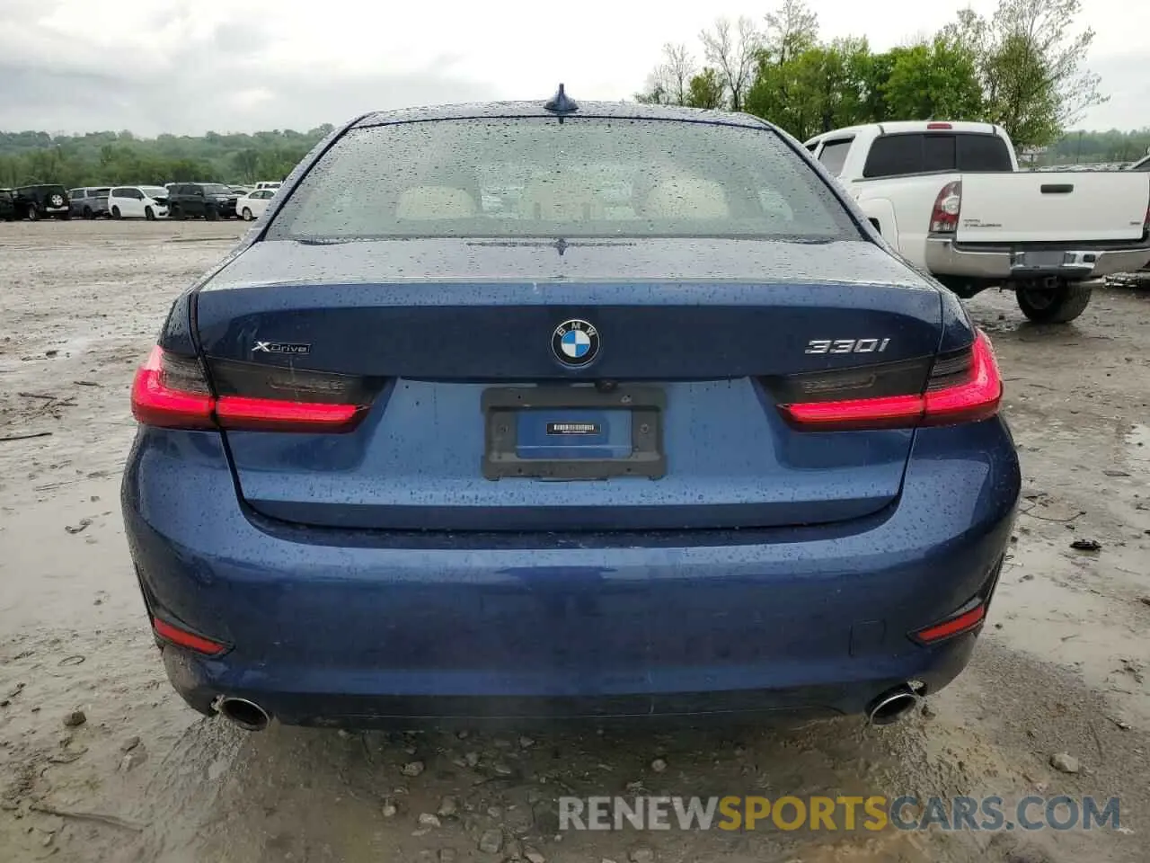 6 Photograph of a damaged car 3MW5R7J02M8B84689 BMW 3 SERIES 2021
